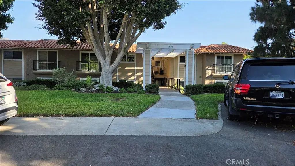 3246 San Amadeo D, Laguna Woods