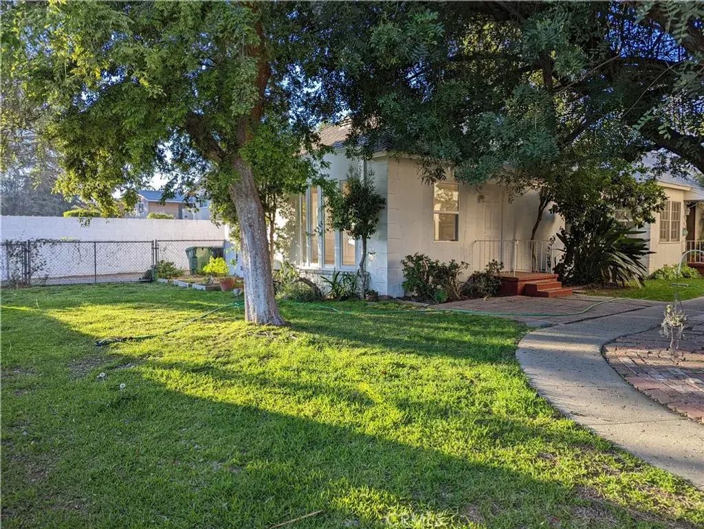 10931 Whipple Street, Studio City