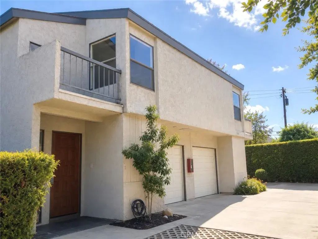1002 W Huntington Drive A, Arcadia