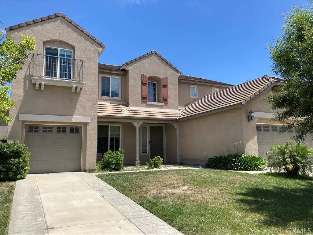 6746 Ruby Canyon, Eastvale