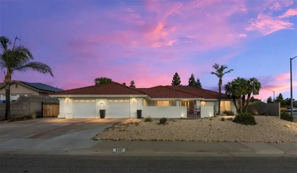 6001 Friedson Court, Bakersfield