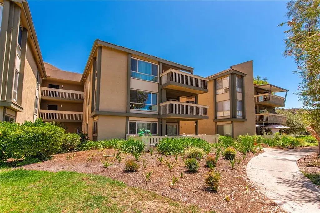 254 Sequoia Court 26, Thousand Oaks