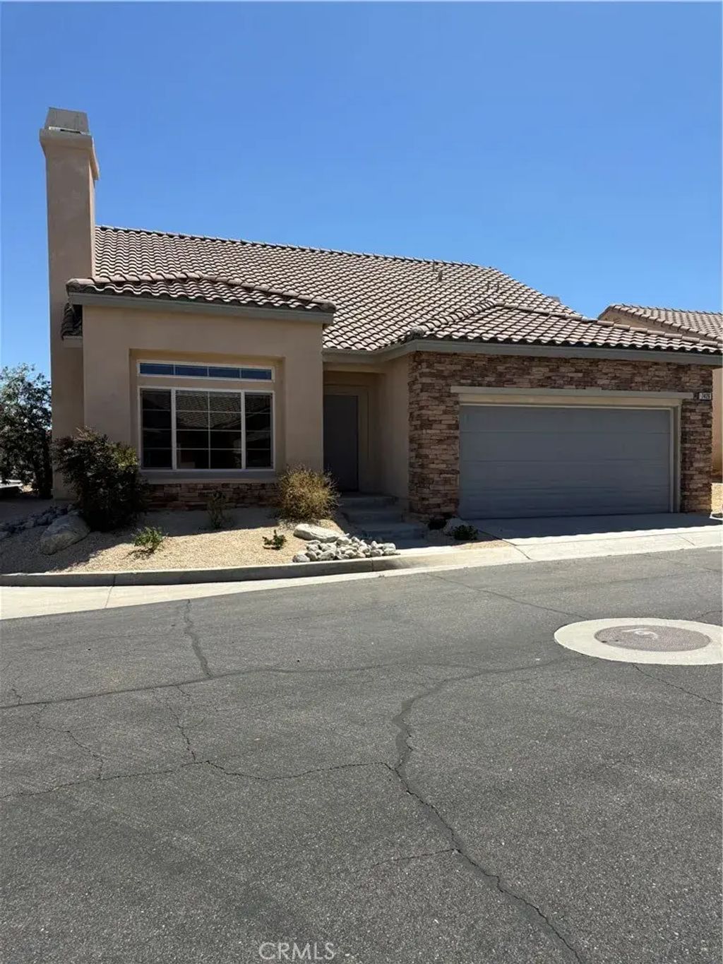 7426 Via Real, Yucca Valley