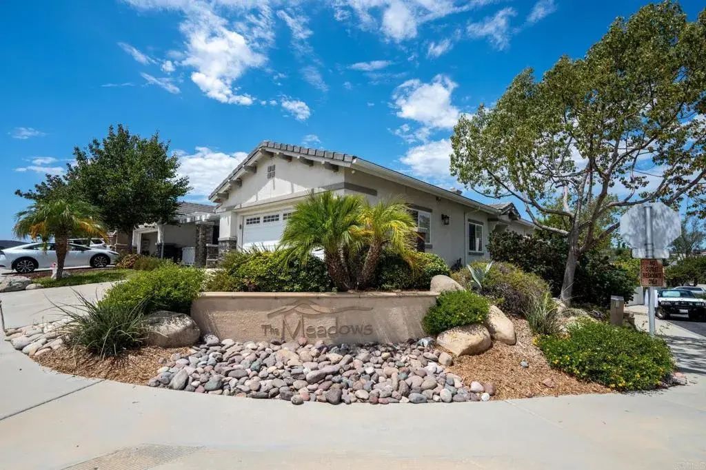 12952 Metate Ln, Poway