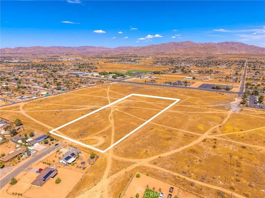 30874811 Okanagan, Apple Valley