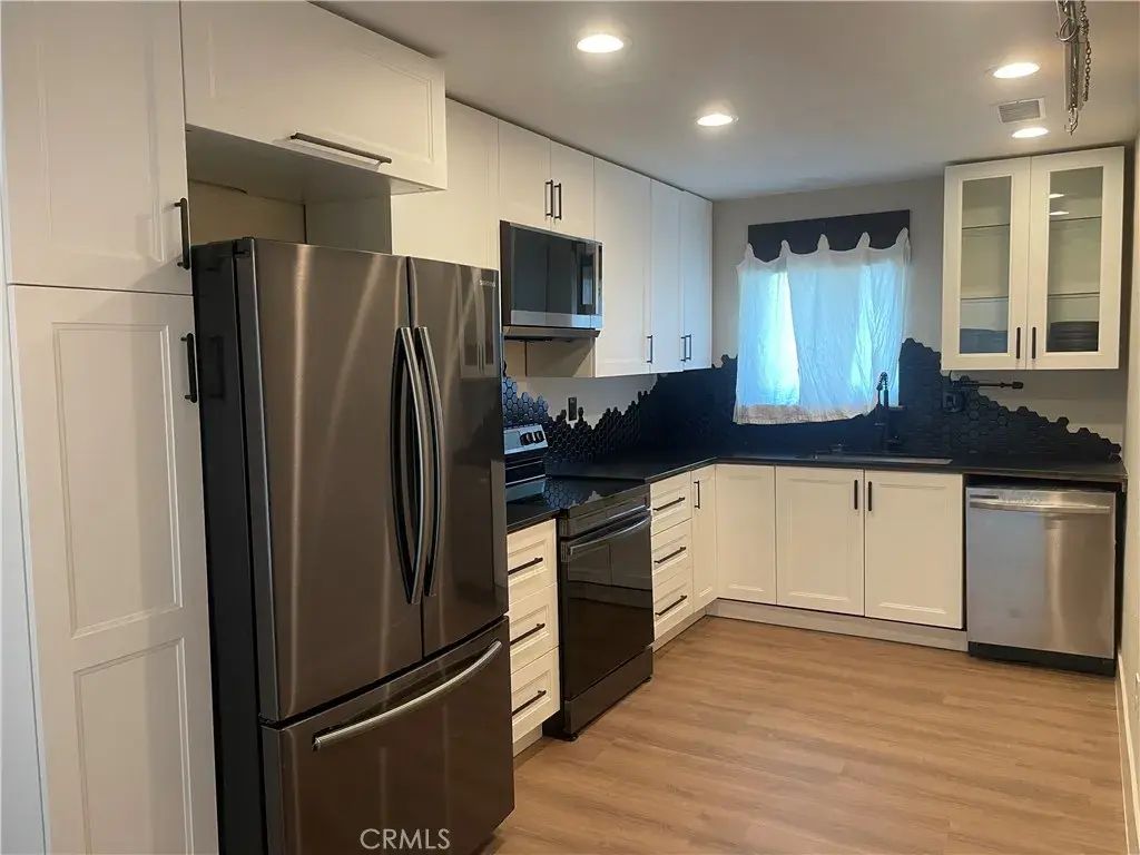 2891 Canyon Crest Drive 63, Riverside