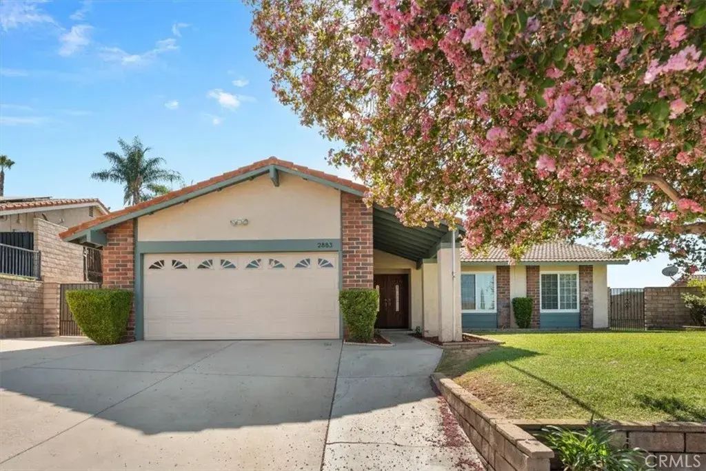 2883 Overland Court, Highland