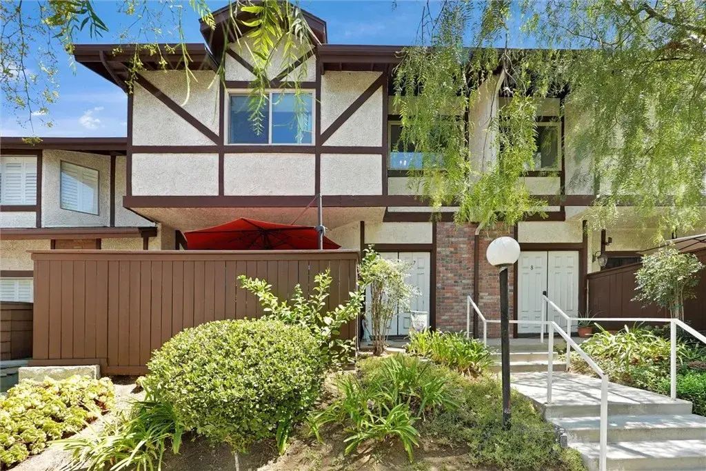 10480 Sunland Boulevard 7, Sunland