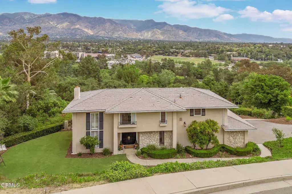 1095 Linda Glen Drive, Pasadena