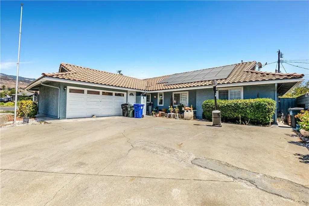 6061 Arden, Highland