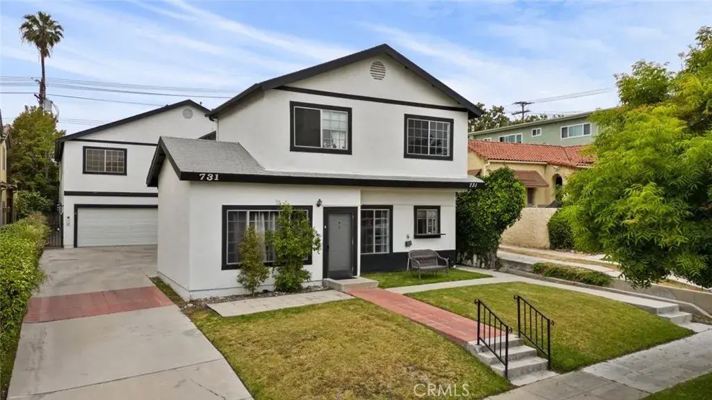 731 E Cypress Avenue D, Burbank