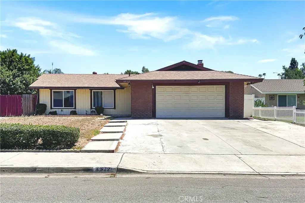 6972 Manhattan Drive, Riverside