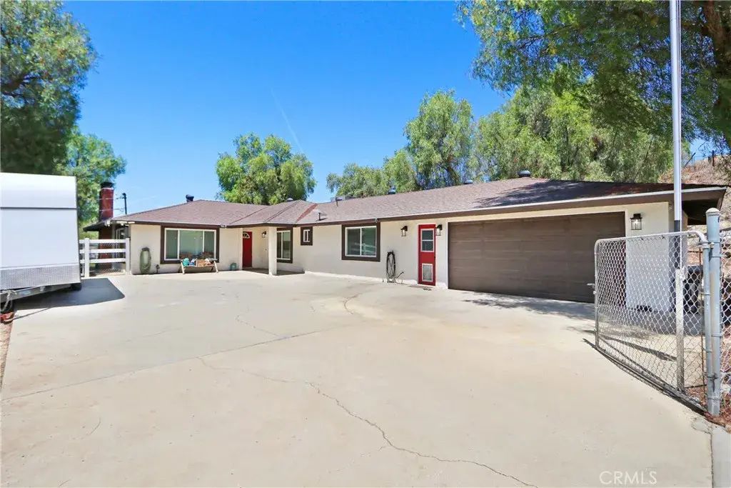 16972 Mockingbird Canyon, Riverside