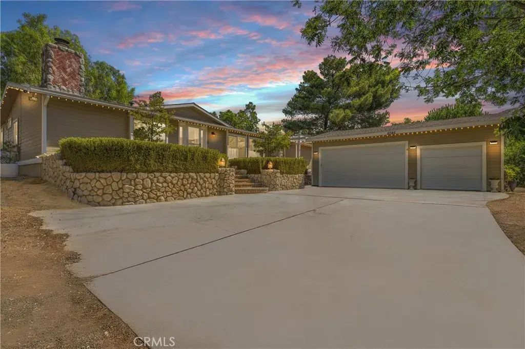 8246 Escondido Canyon Road, Acton