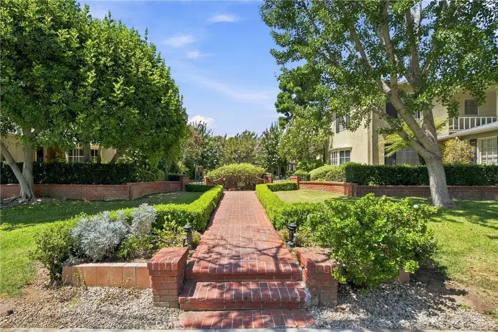 433 S Madison, Pasadena