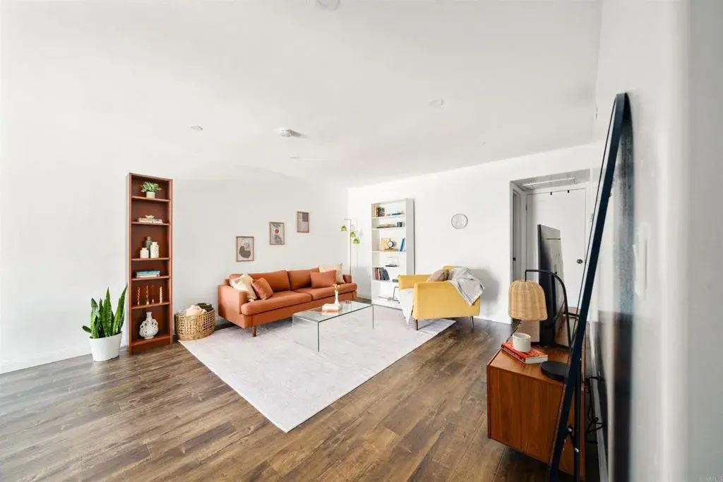 6878 Navajo Road 52, 