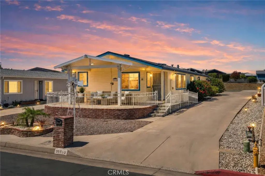 38055 Calle Amigable, Murrieta