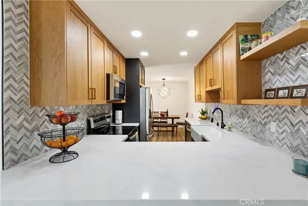 4156 Camino Lita, UNIVERSITY CITY