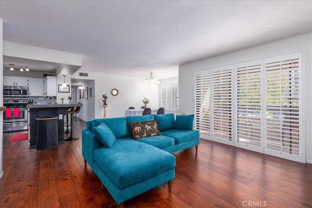 3930 Centre Street 107, HILLCREST