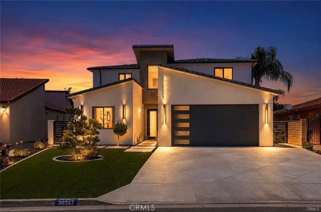 30327 Sea Horse Circle, Canyon Lake