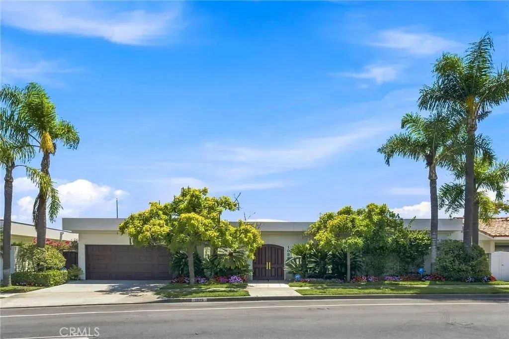 1026 Santiago Drive, Newport Beach