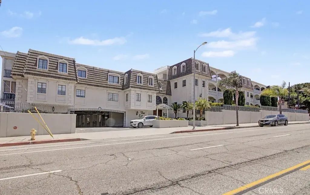 2020 S Western 3, San Pedro