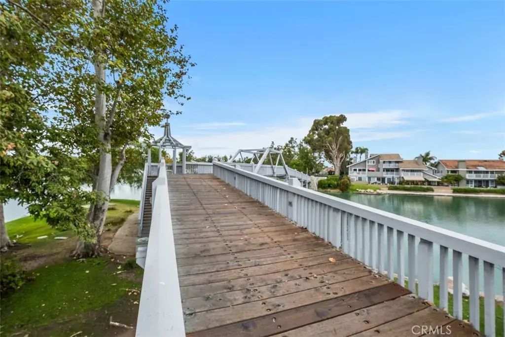 6 Seadrift 81, Irvine