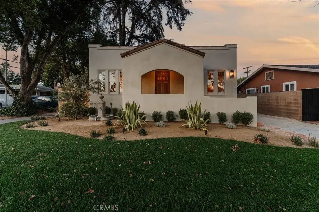 3371 Garden, Los Angeles