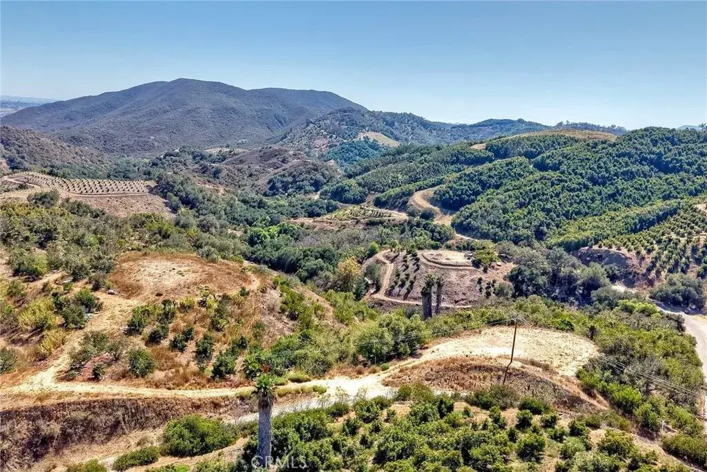 1 Via De Los Robles, Temecula
