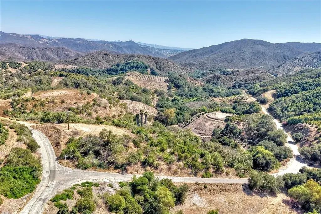 Via Vaquero, Temecula