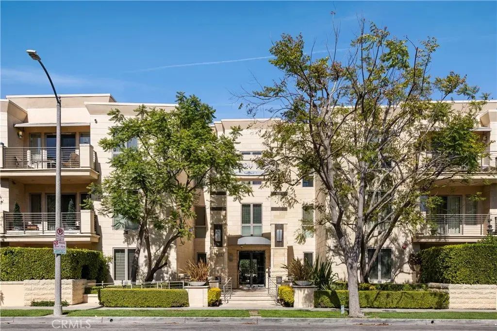 1318 Roxbury South 210, Los Angeles