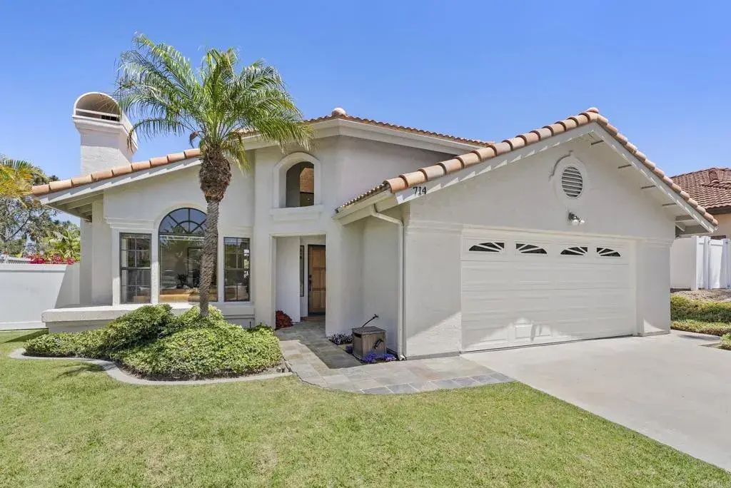 714 Poinsettia Park South, Encinitas