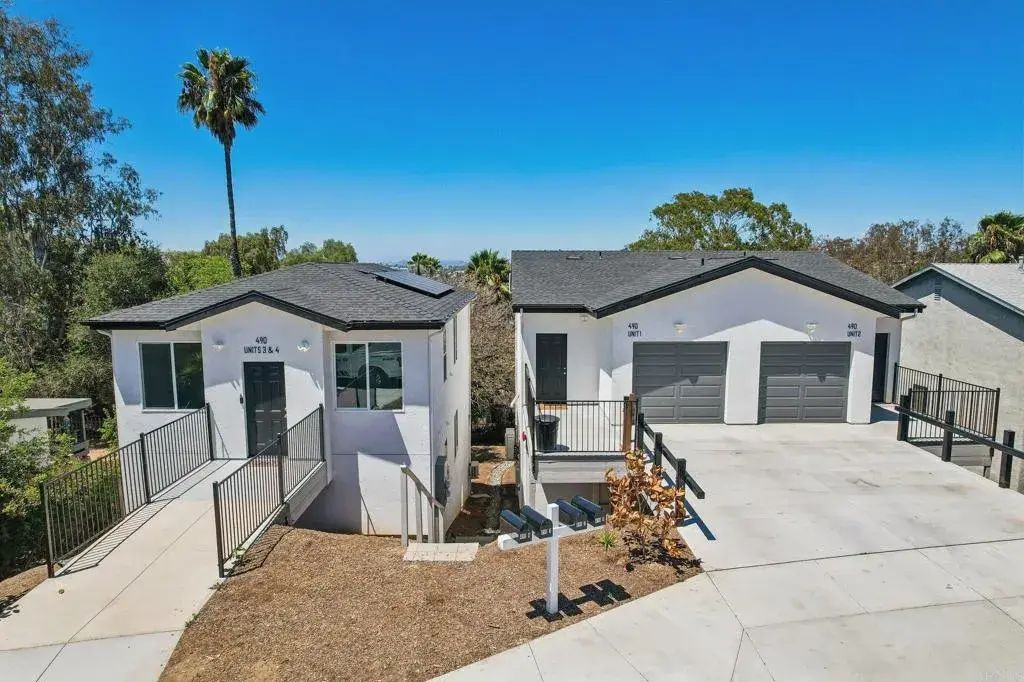 490 Lado De Loma Drive, Vista