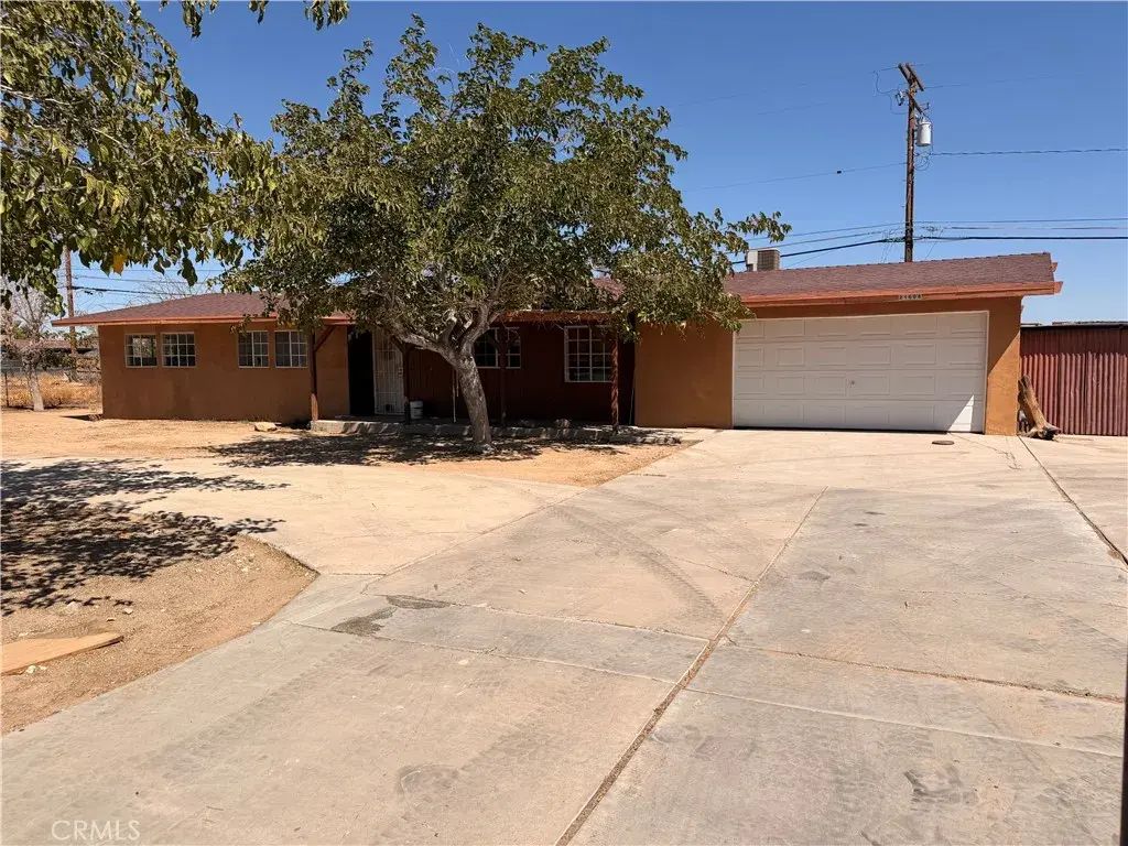 21608 Ottawa, Apple Valley