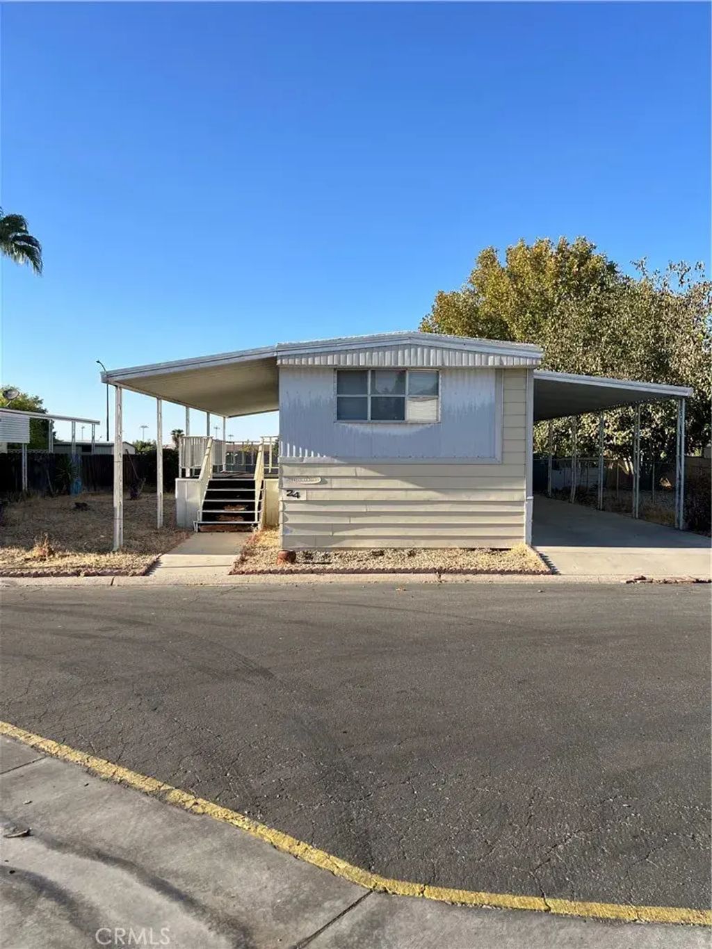 123 N 10th 24, Taft