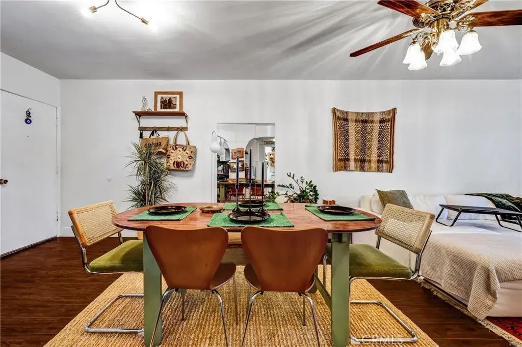 215 N Kenwood, Glendale