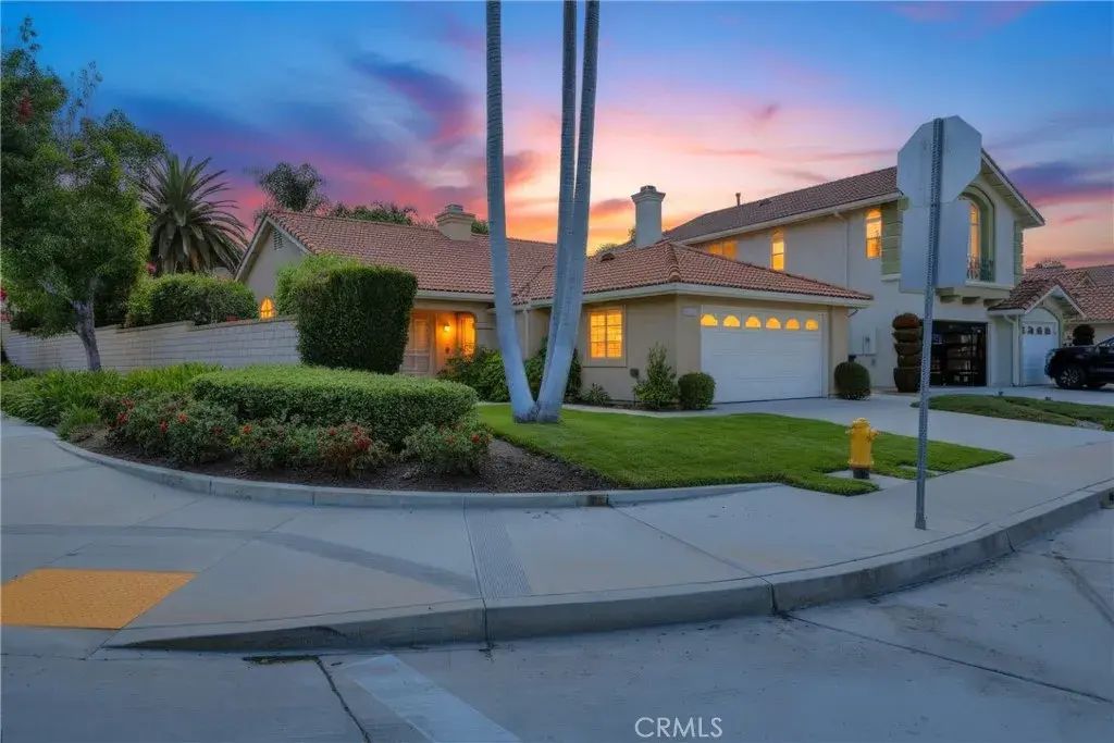 24592 Mando, Laguna Niguel