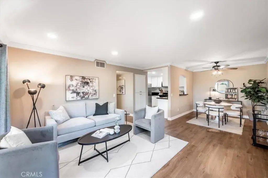 5037 Los Morros Way 70, Oceanside
