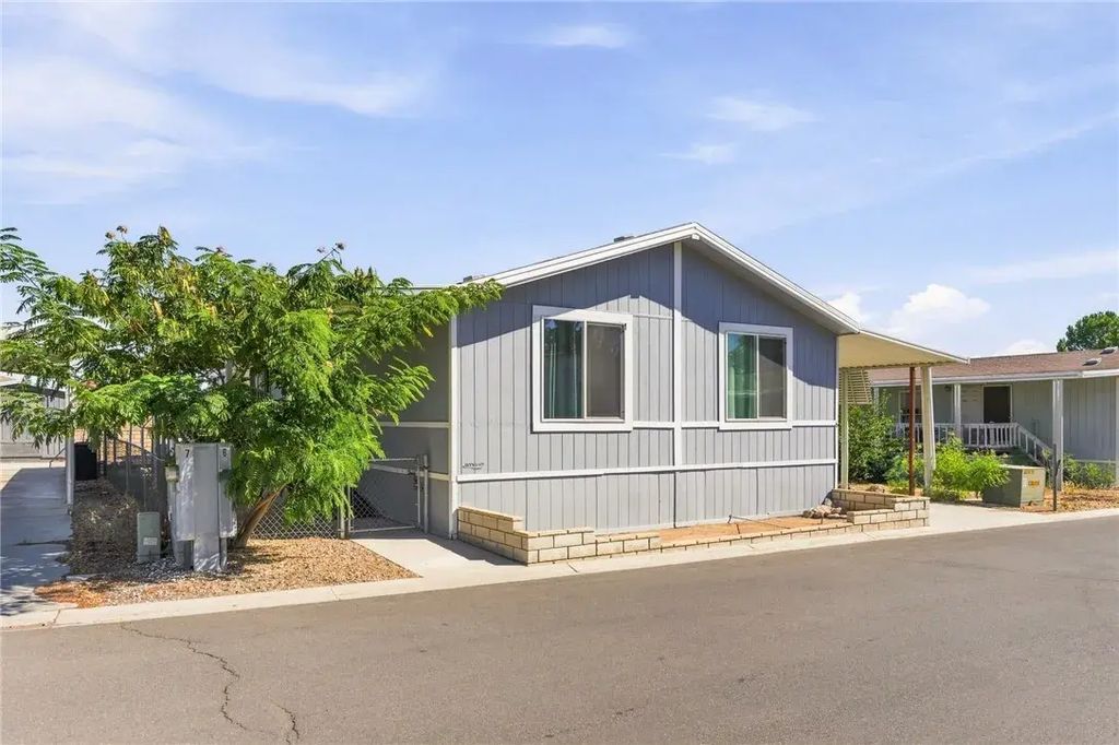 20843 Waalew C6, Apple Valley