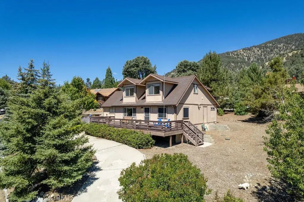 16425 Huron, Pine Mountain Club