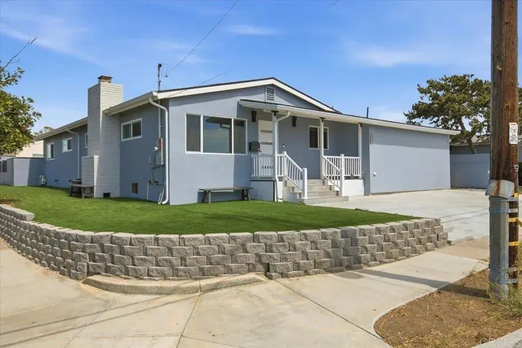 5141 Dubois Drive, 