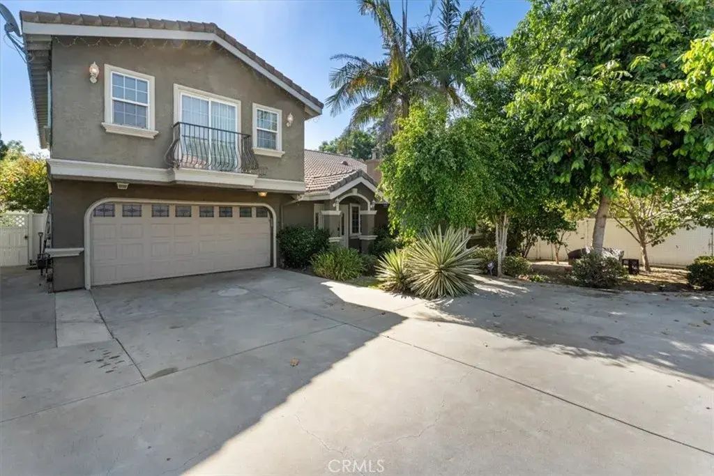 6924 Gaviota Avenue, Van Nuys