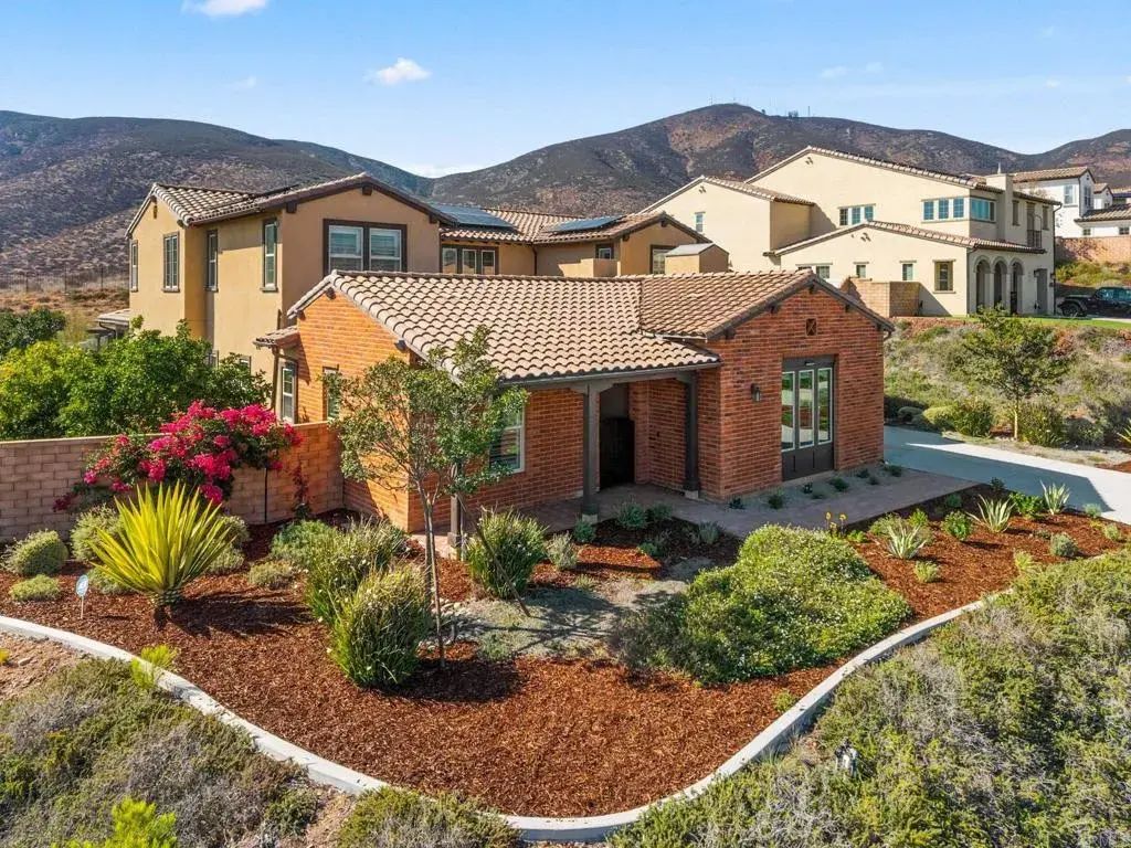 446 Via Maggiore, Chula Vista