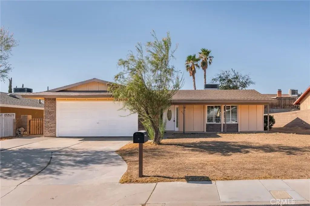 936 Windy, Barstow