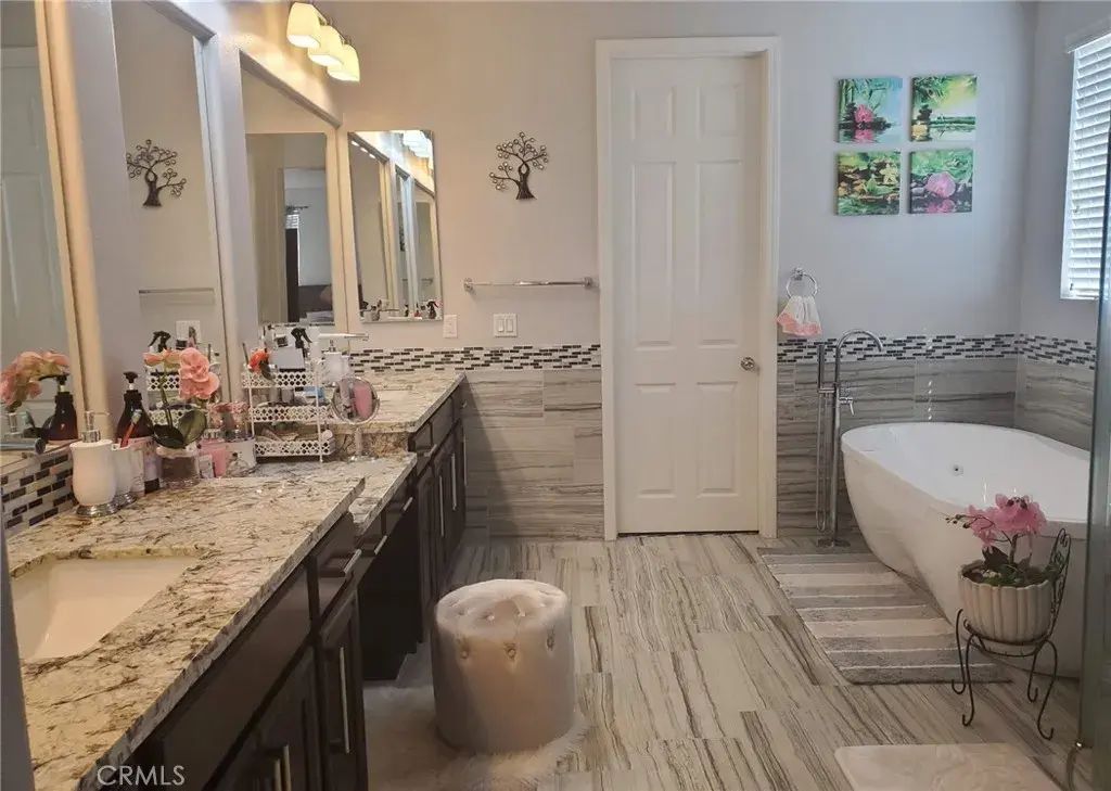 14591 Westfield, Chino