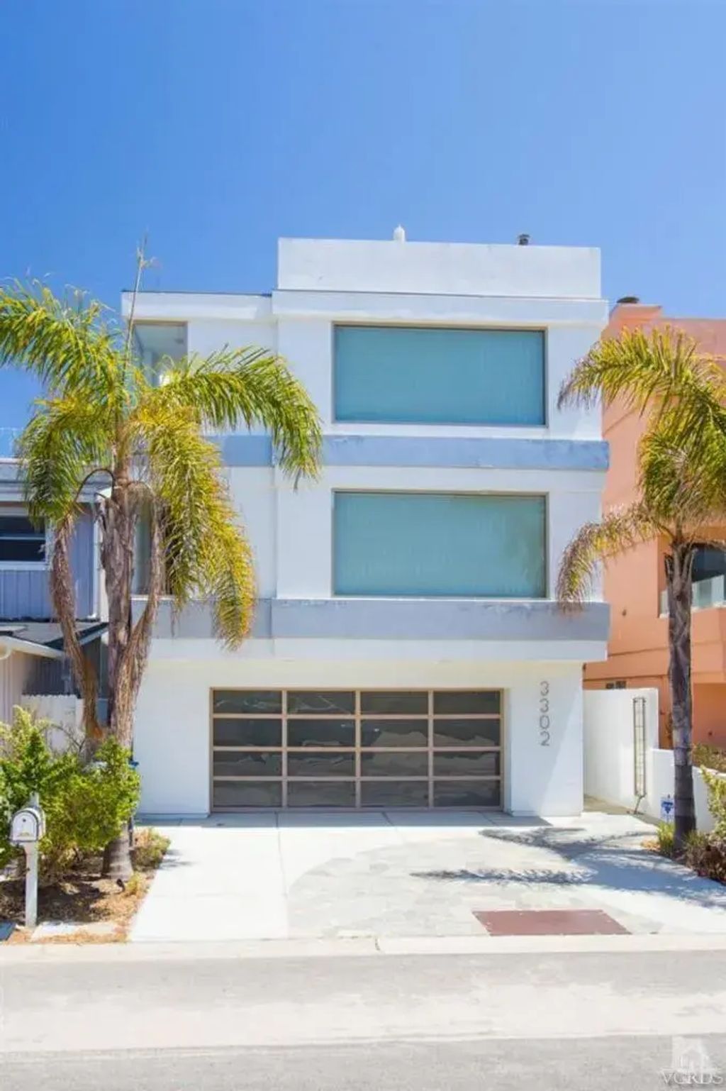 3302 Ocean Drive Drive, Oxnard