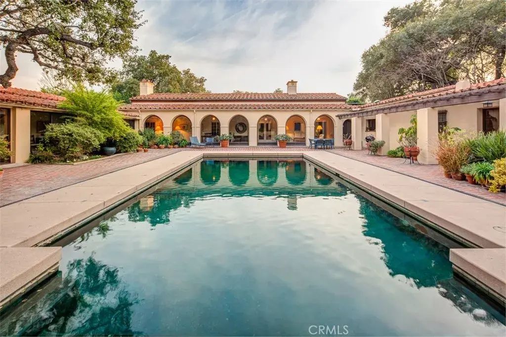 1762 Oak Grove, San Marino