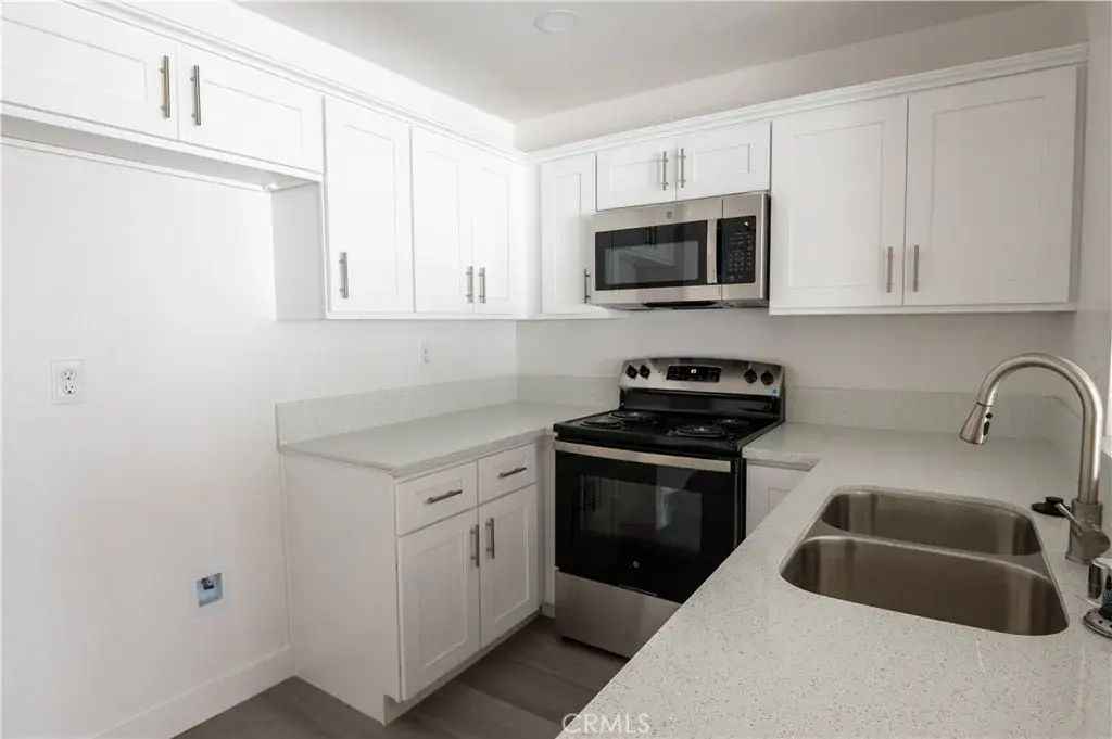 1500 W Edgehill 44, San Bernardino