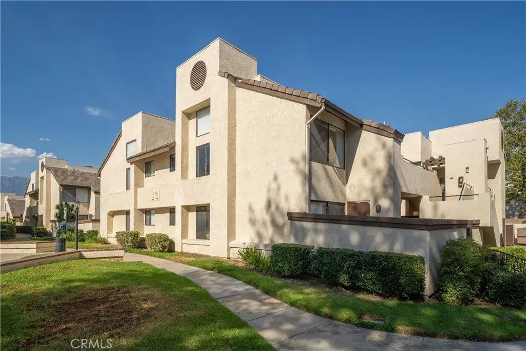 416 N Imperial Avenue 27-e, Ontario