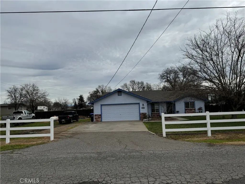 8220 Marek Road, Los Molinos